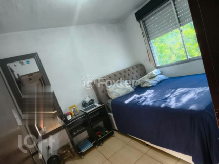Image 22 - 982651