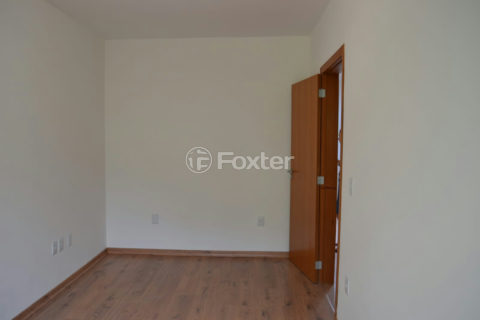 Image 4 - 982657