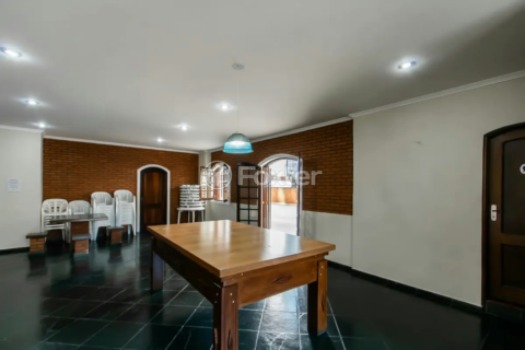 Image 30 - 982884