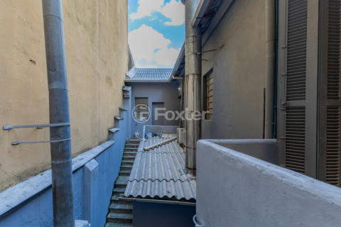 Image 39 - 982896