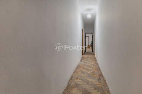 Image 34 - 982896