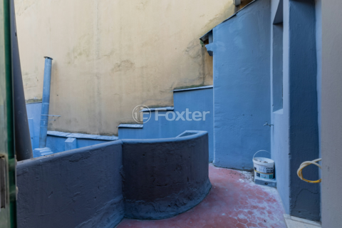Image 37 - 982896
