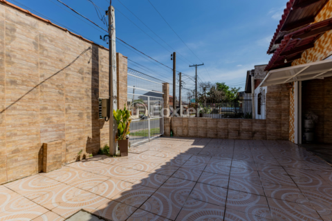 Image 38 - 982975