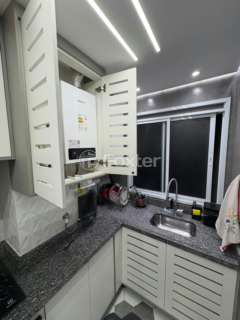 Image 33 - 983060