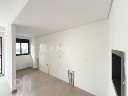 Image 21 - 983256