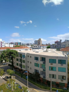 Image 30 - 983385