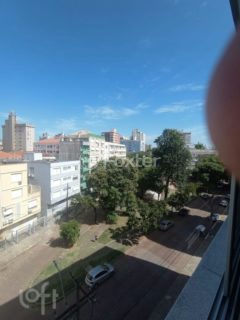 Image 34 - 983385