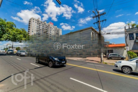 Image 33 - 983469