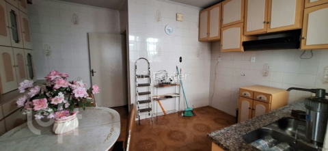 Image 32 - 983523