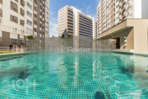 Image 37 - 983563