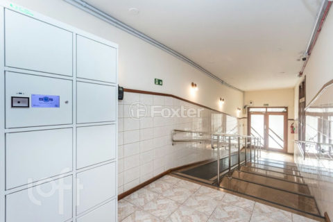 Image 26 - 983665