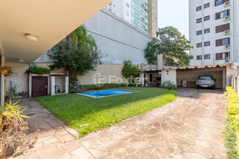 Image 35 - 983739