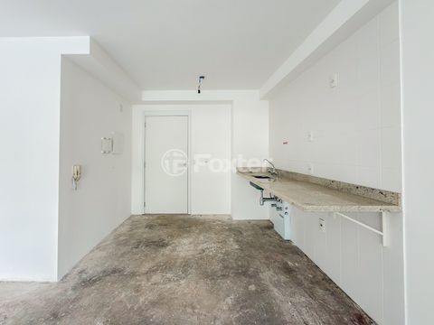 Image 11 - 983865