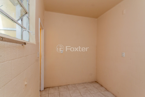 Image 35 - 983934