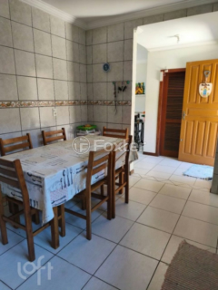 Image 33 - 983954