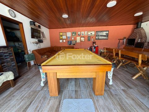 Image 31 - 984357