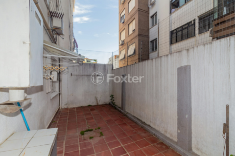 Image 31 - 984440