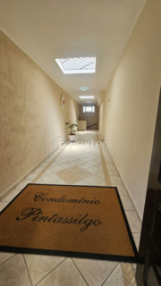 Image 31 - 984464