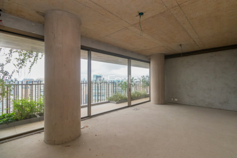 Image 38 - 984548