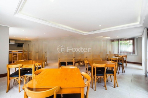 Image 38 - 984589