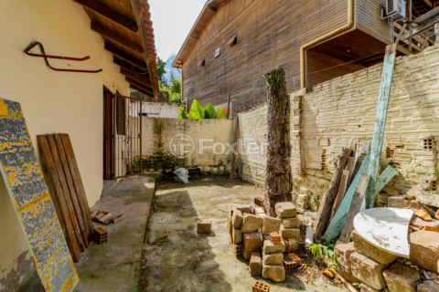 Image 21 - 984763