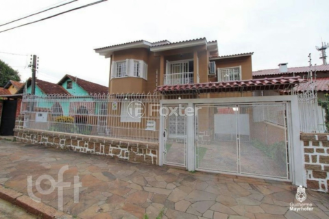 Image 29 - 984792
