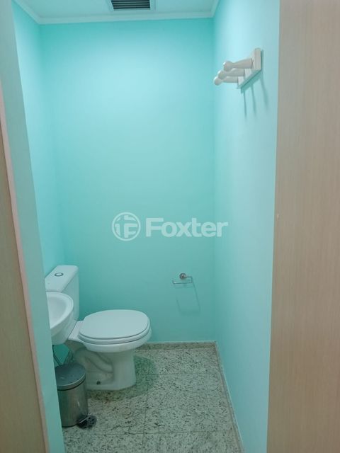 Image 7 - 984999