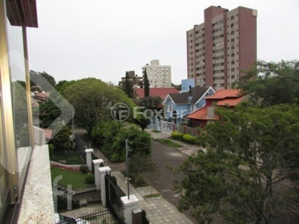Image 47 - 985041