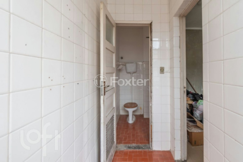 Image 7 - 985051