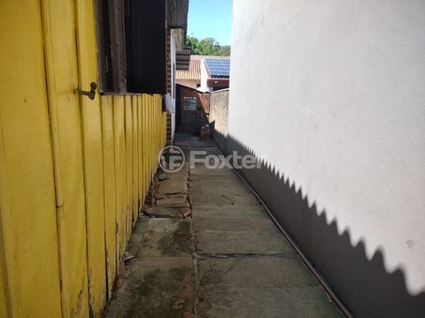 Image 1 - 985077