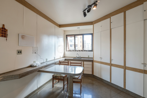 Image 34 - 985183