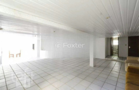 Image 35 - 985447