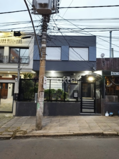 Image 36 - 985529