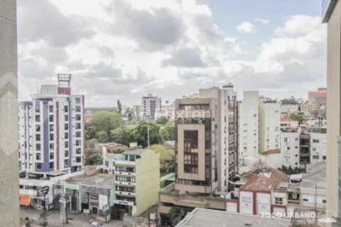 Image 42 - 985622