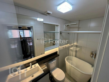 Image 31 - 985671