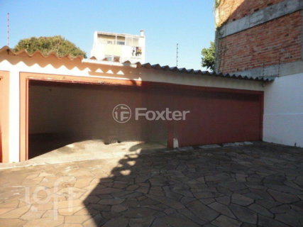 Image 32 - 985954