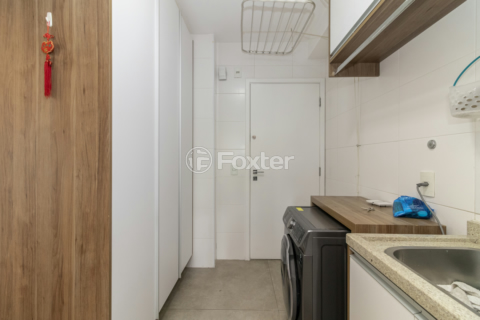 Image 31 - 986113