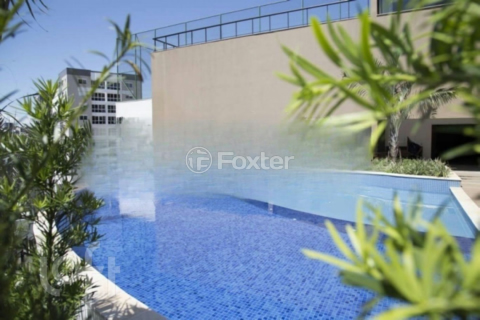 Image 47 - 986128