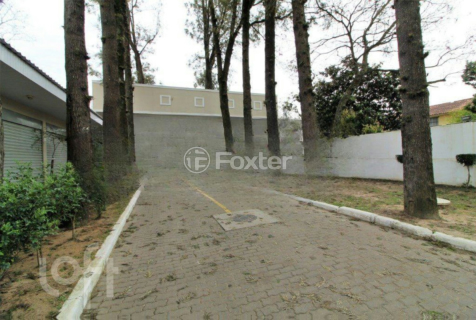 Image 27 - 986420