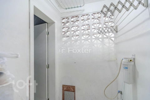 Image 21 - 986657