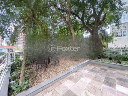 Image 31 - 986811
