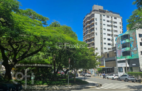 Image 31 - 986818