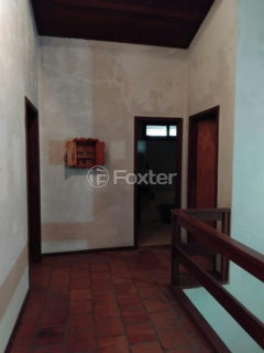 Image 5 - 987366