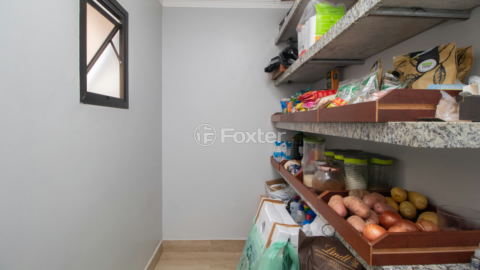 Image 39 - 987483