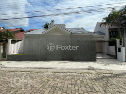 Image 33 - 987486