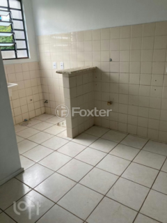 Image 21 - 987530