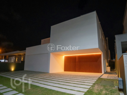 Image 33 - 987663