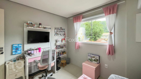 Image 31 - 987722