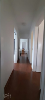 Image 32 - 987844