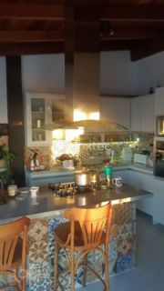 Image 28 - 987844